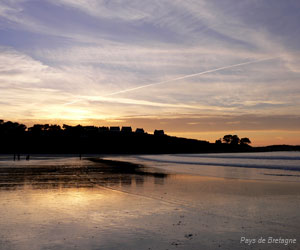 Soleil couchant sur la plage de Trestel