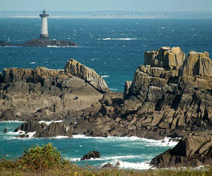 Pointe du Grouin et phare de Herpin